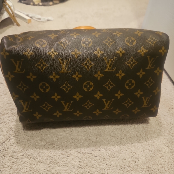 Louis Vuitton Monogram Speedy Bandouliere 30 - Picture 5 of 9